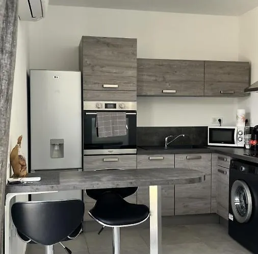 Apartment N2 Maison T2 Climatise *